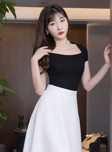 md体育系学生麻豆沈芯语%,校园新星,体育才女,健身美学引领者,她是谁